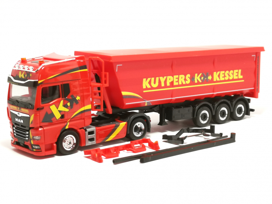 319065 MAN TGX GX Stahlmulden-Sattelzug "Kuypers" Herpa
