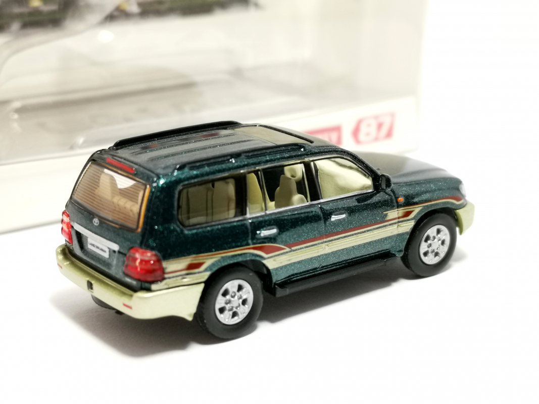 110004 Toyota Landcruiser LC 100 (1998-2007), dunkelgrün MicroCity