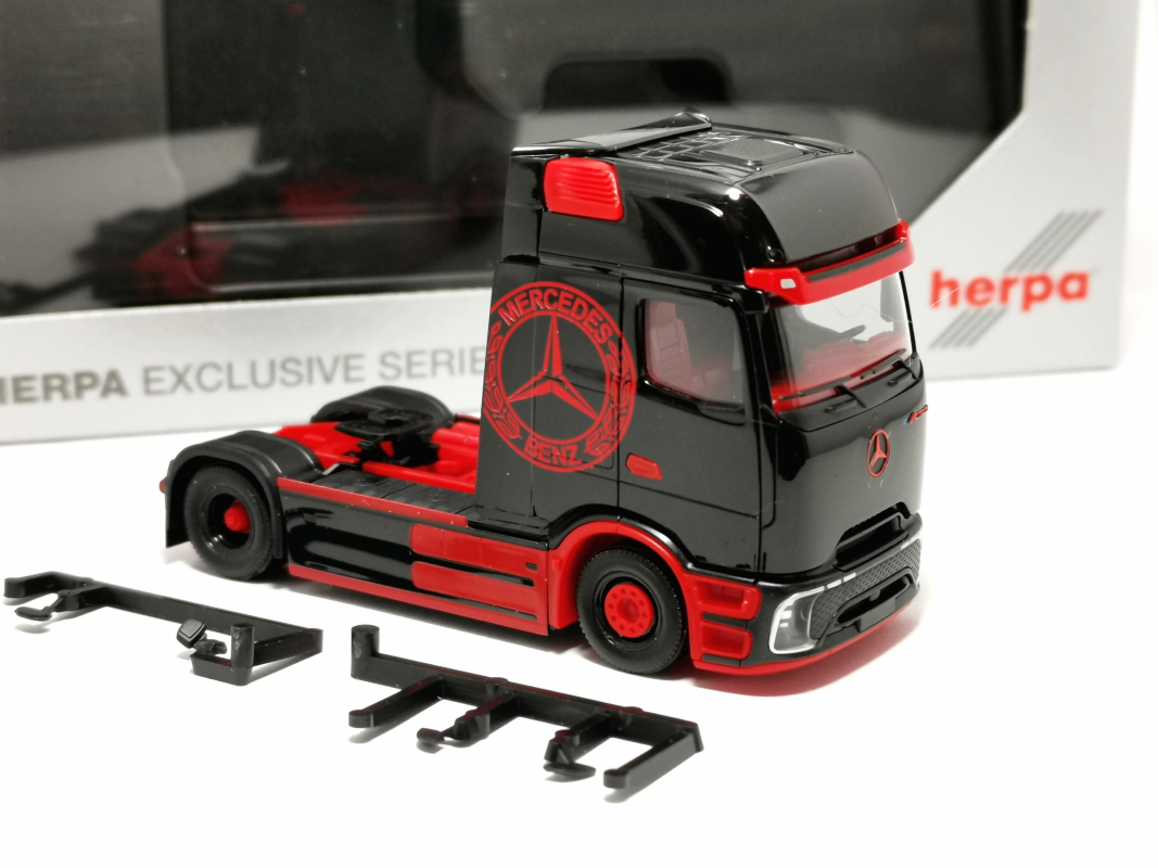 959322 MB eActros L 600 Procabin - Sommerfest 2025 - Herpa