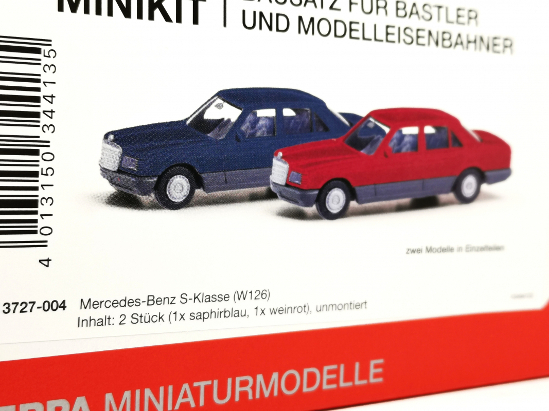 013727 Mercedes-Benz S-Klasse (W126) saphirblau und weinrot, 2 Stück Herpa