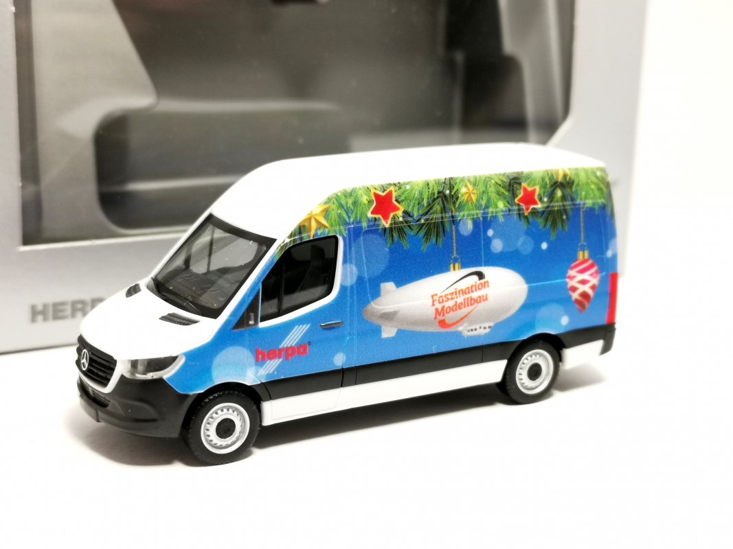 944489 MB Sprinter 18 "Friedrichshafen 2021" Herpa