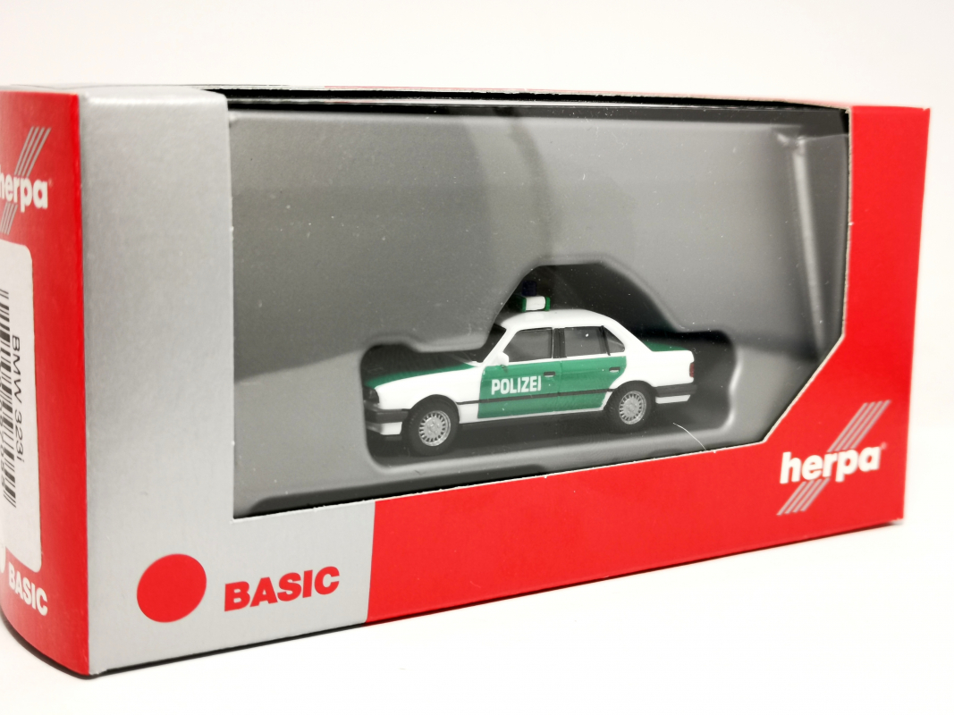 097055 BMW 323i (E30) "Polizei" Herpa
