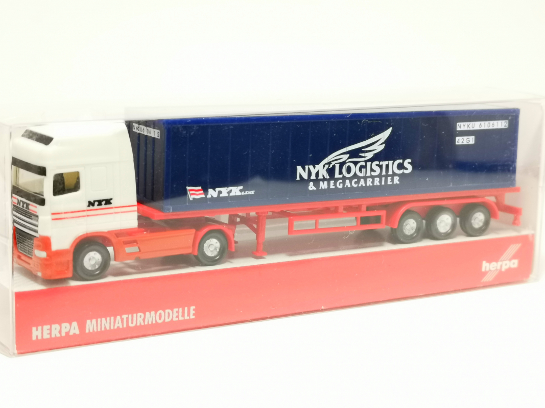 065320 DAF XF Container-Sattelzug "NYK Line" Achtung Maßstab 1:160