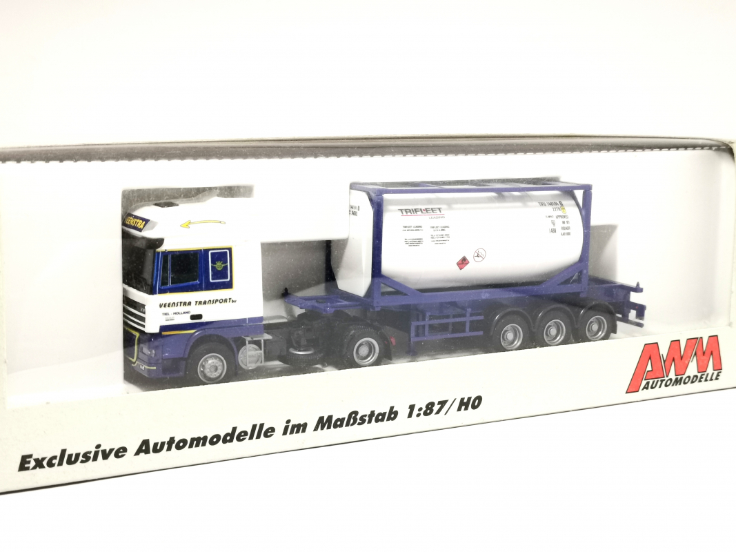 74131 DAF XF Containersattelzug "Veenstra Transport" AWM