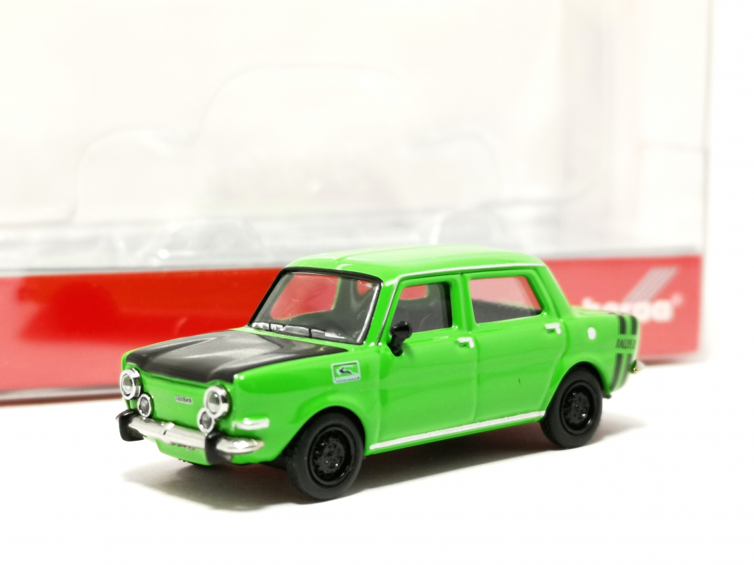 024358-005 Simca Rallye II, gelbgrün Herpa