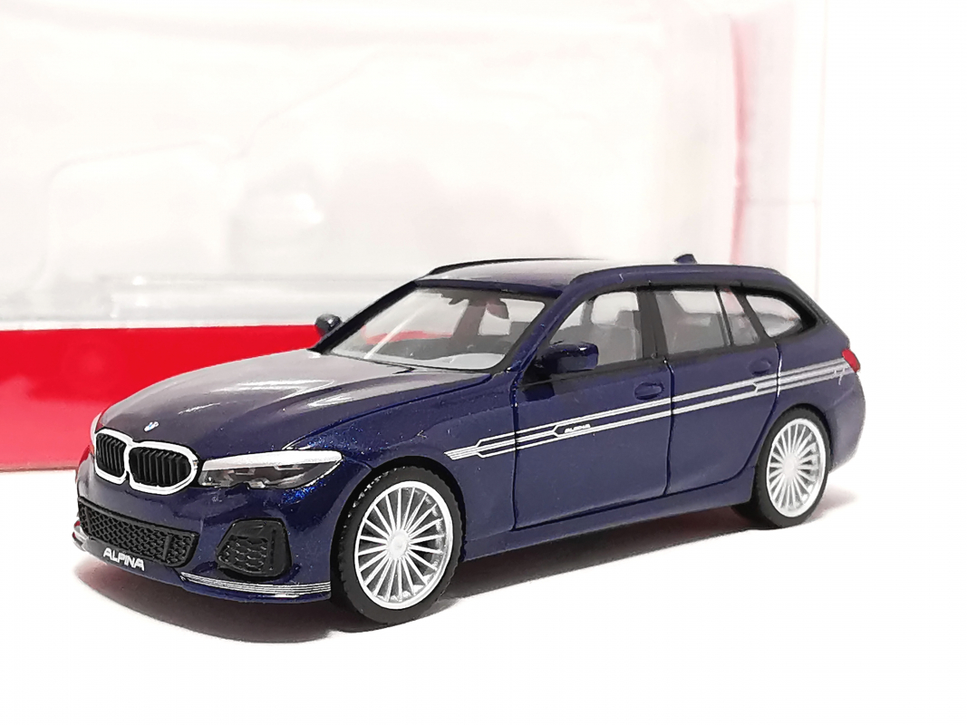 430906-002 BMW Alpina B3 (G21) Touring, tansanitblau metallic Herpa