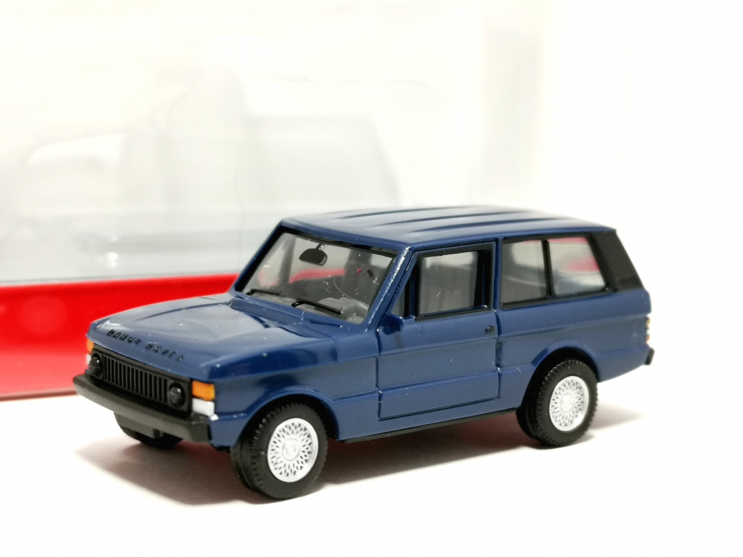 024020-002 Range Rover, Arles Herpa
