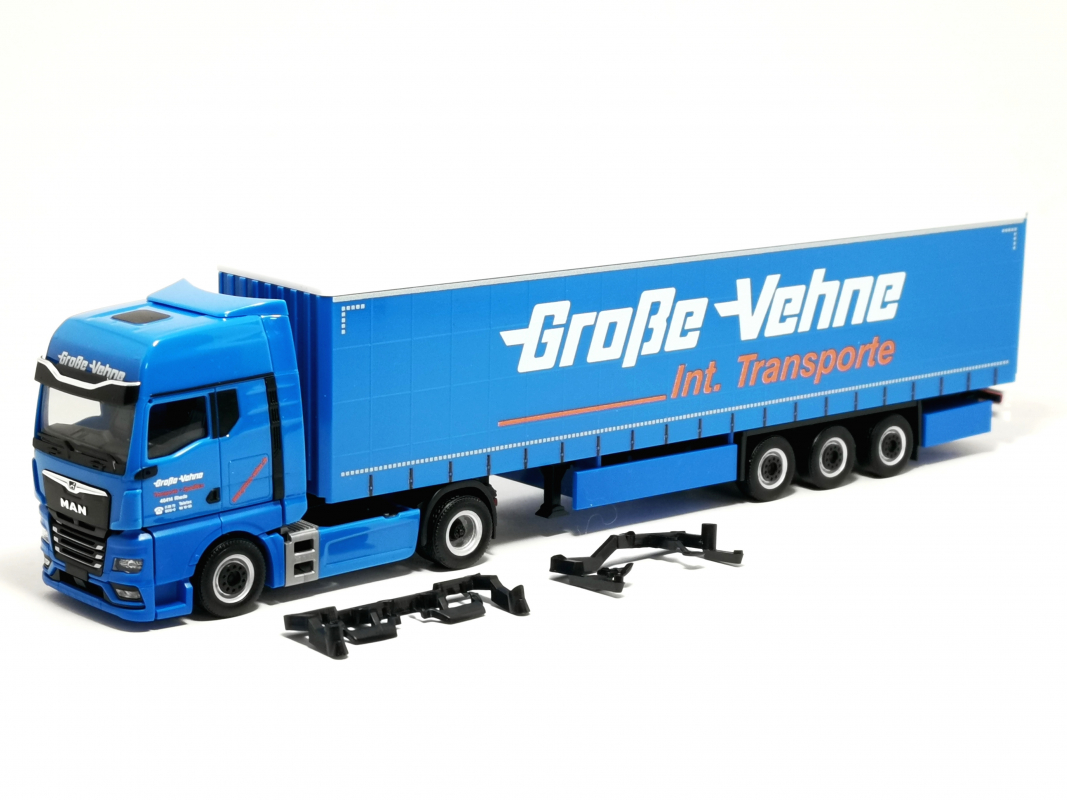 319287 MAN TGX GX Gardinenplanen-Sattelzug "Große-Vehne" Herpa