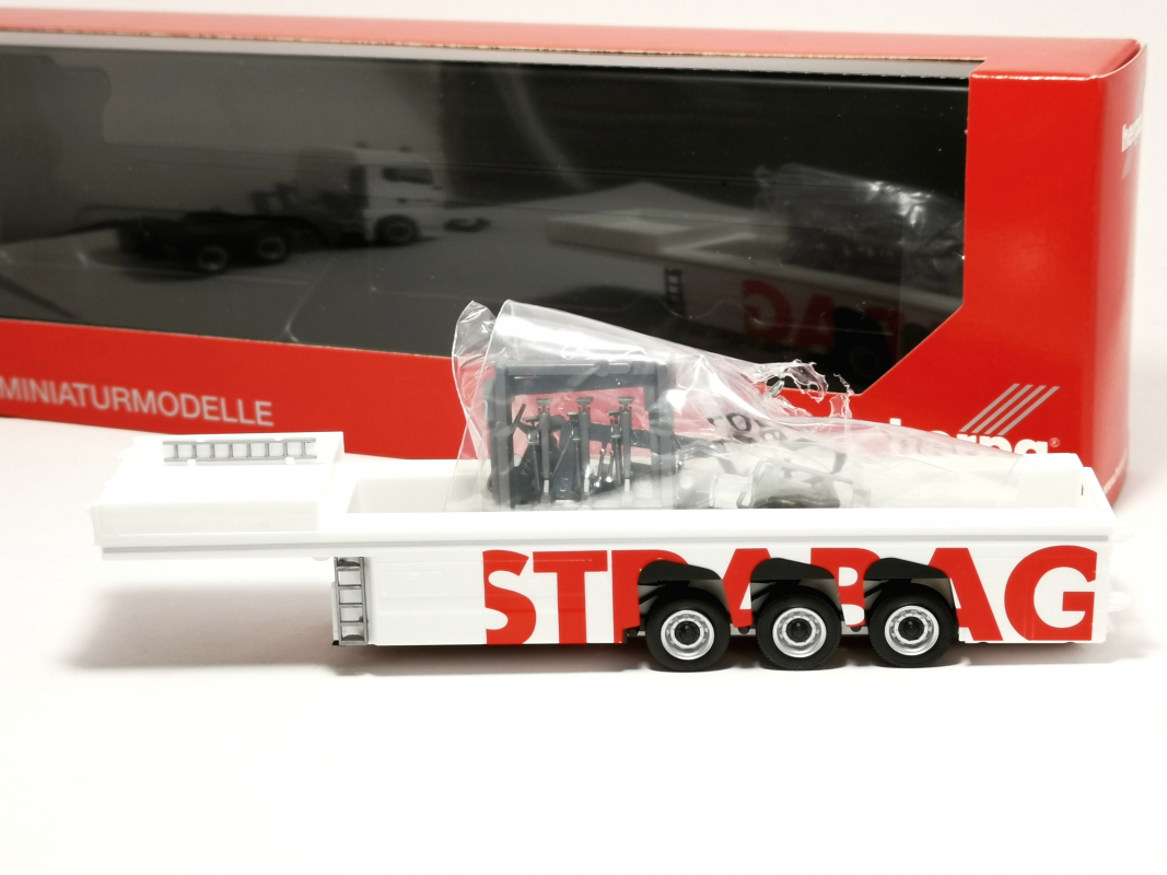 Betonteile-Auflieger 3a "Strabag" Herpa