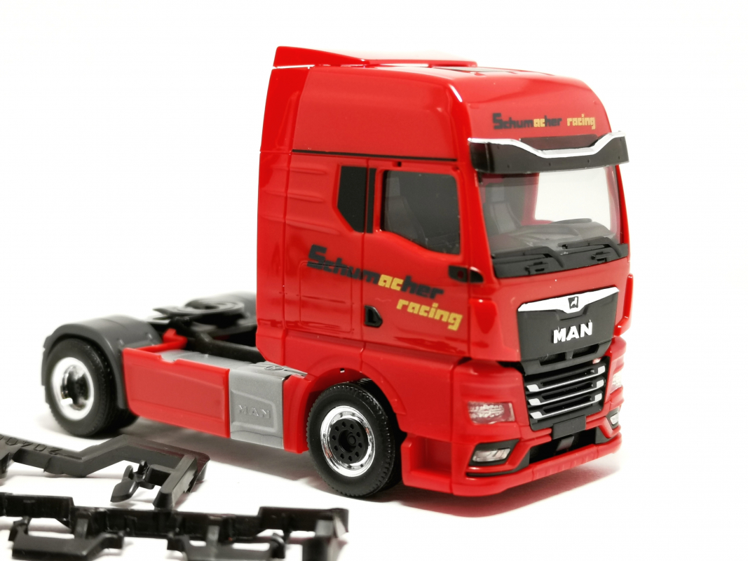 MAN TGX GX Zugmaschine "Schumacher" Herpa
