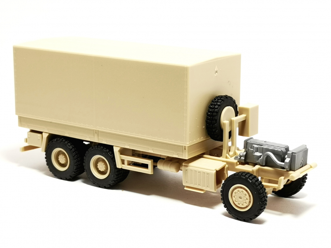 Preview: Fahrgestell 6x6 Pritsche/Plane, sandbeige Herpa 202