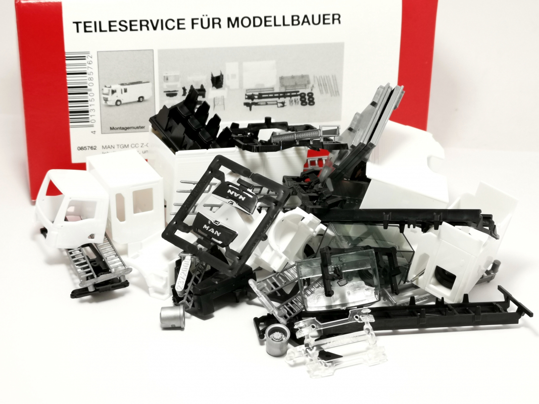 085762 MAN TGM CC Z-Cab Löschfahrzeug (2 Stück) Herpa - Restbestand