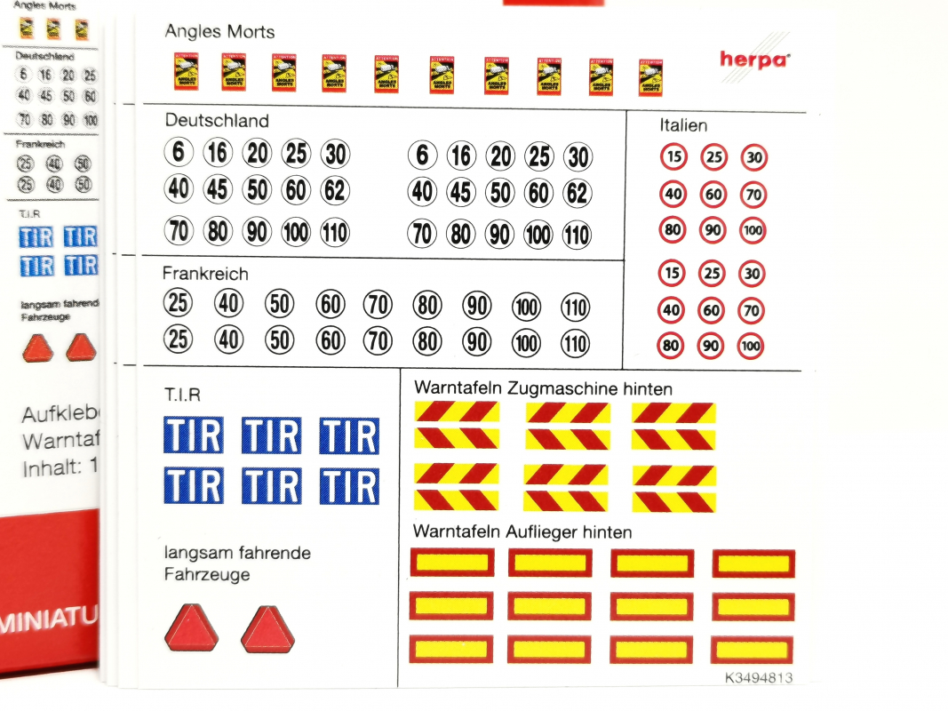 054829 Zubehör: Aufkleberbögen mit diversen Warntafeln (10 Stück) Herpa