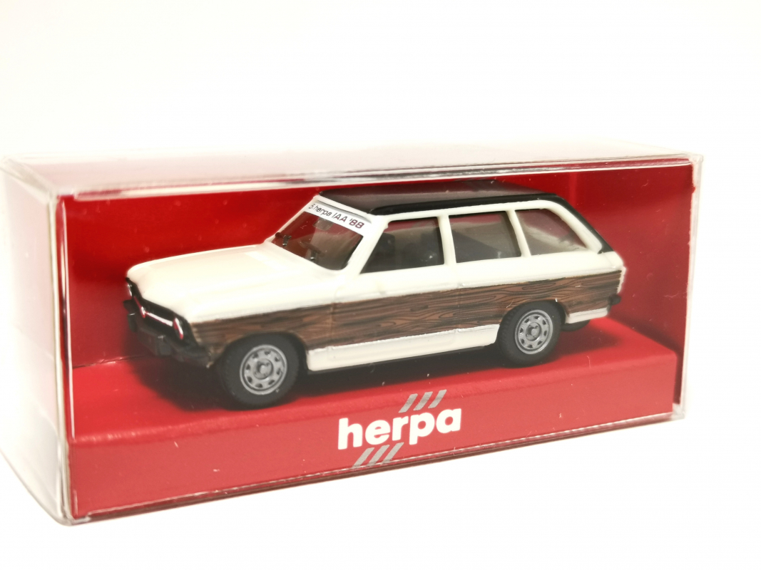 Opel Ascona Voyage 5. Spielwarenmesse 1988 Herpa