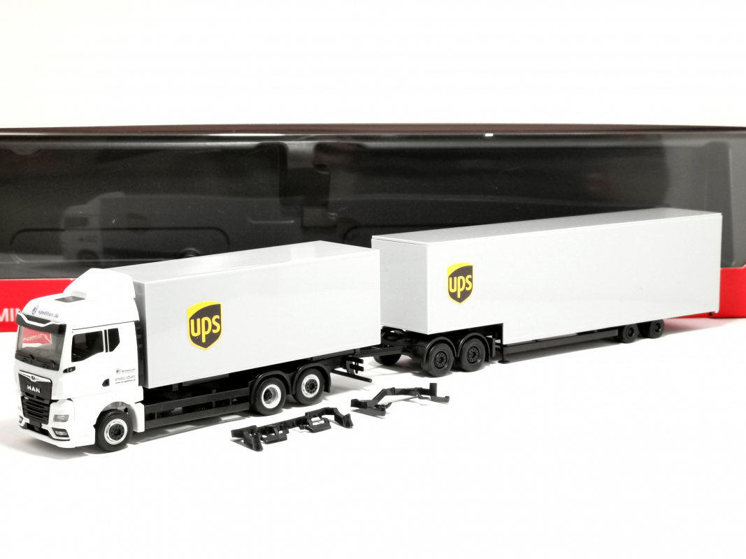 Preview: 318570 MAN TGX GM Wechselkoffer-LKW mit Jumbokofferauflieger "UPS" Herpa SALE