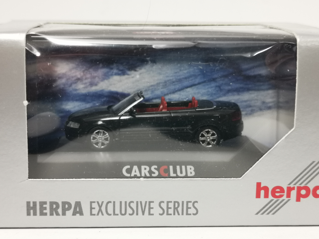 196758 Audi A4 Cabrio schwarz CARSCLUB Herpa