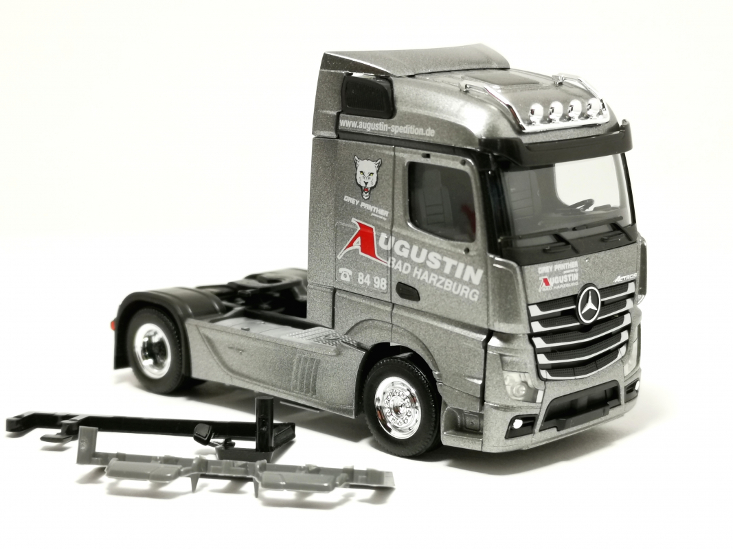 Mb Actros Streamspace Zugmaschine "Augustin Spedition" Herpa - SALE