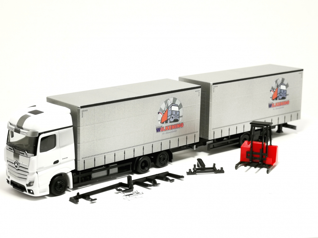 319683 Mercedes-Benz Actros Jumbogardinenplanentandem-Hängerzug mit Stapler "Wilkening" Herpa