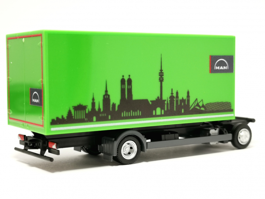 TGL Fahrgestell + Koffer "MAN", grün Herpa