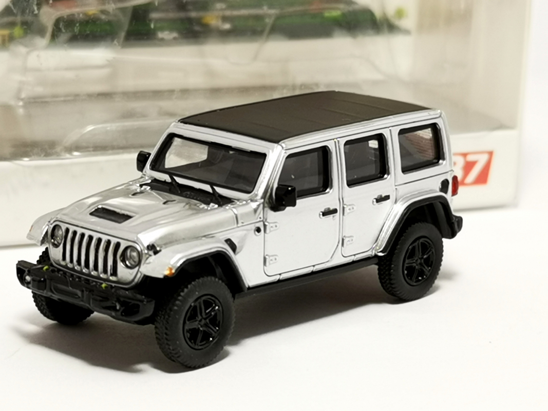 110332 MicroCity: Jeep Wrangler, silber (ab 2017) B5