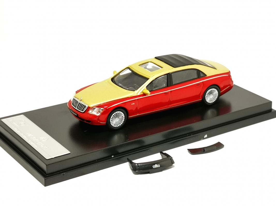 87MC000034 MicroCity: Maybach 62S, rot/gold (2002-2013) B2