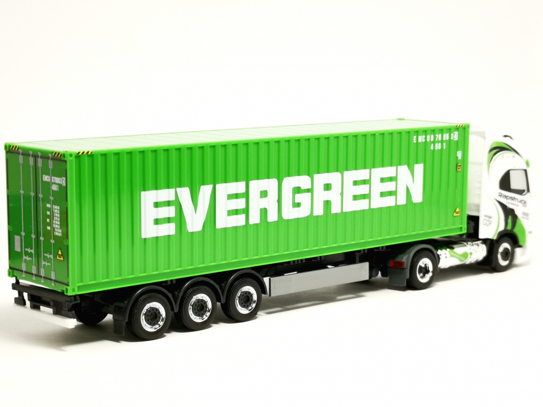 319942 Iveco S-Way LNG 40ft. Container-Sattelzug "Rapstrucks / Evergreen" Herpa
