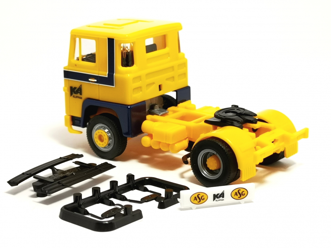 Scania 141 Zugmaschine "ASG" Herpa