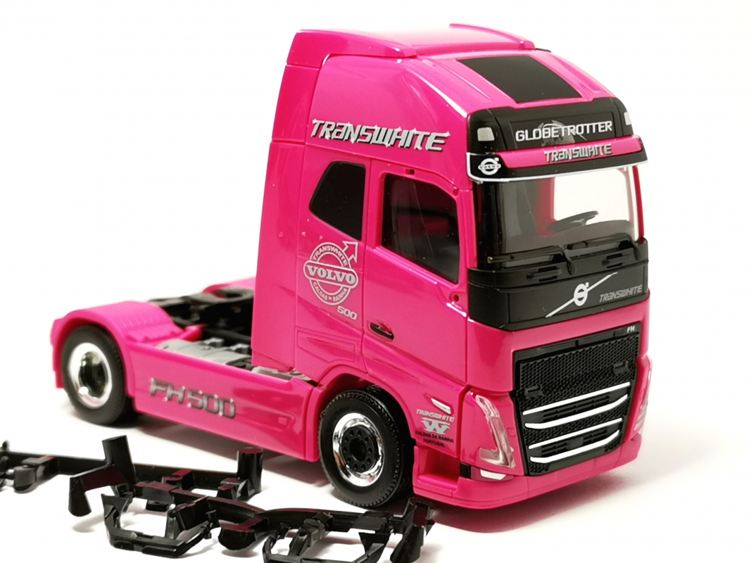 Volvo FH GL XL 2020 Zugmaschine "Transwhite" Herpa