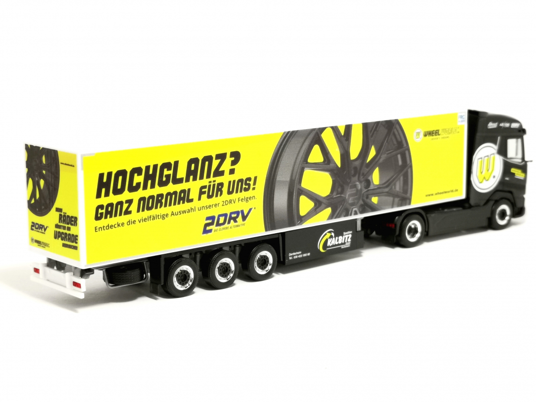 961530 DAF XG Kühlkoffer-Sattelzug "Spedition Kalbitz/Wheelworld-2DRV" Herpa