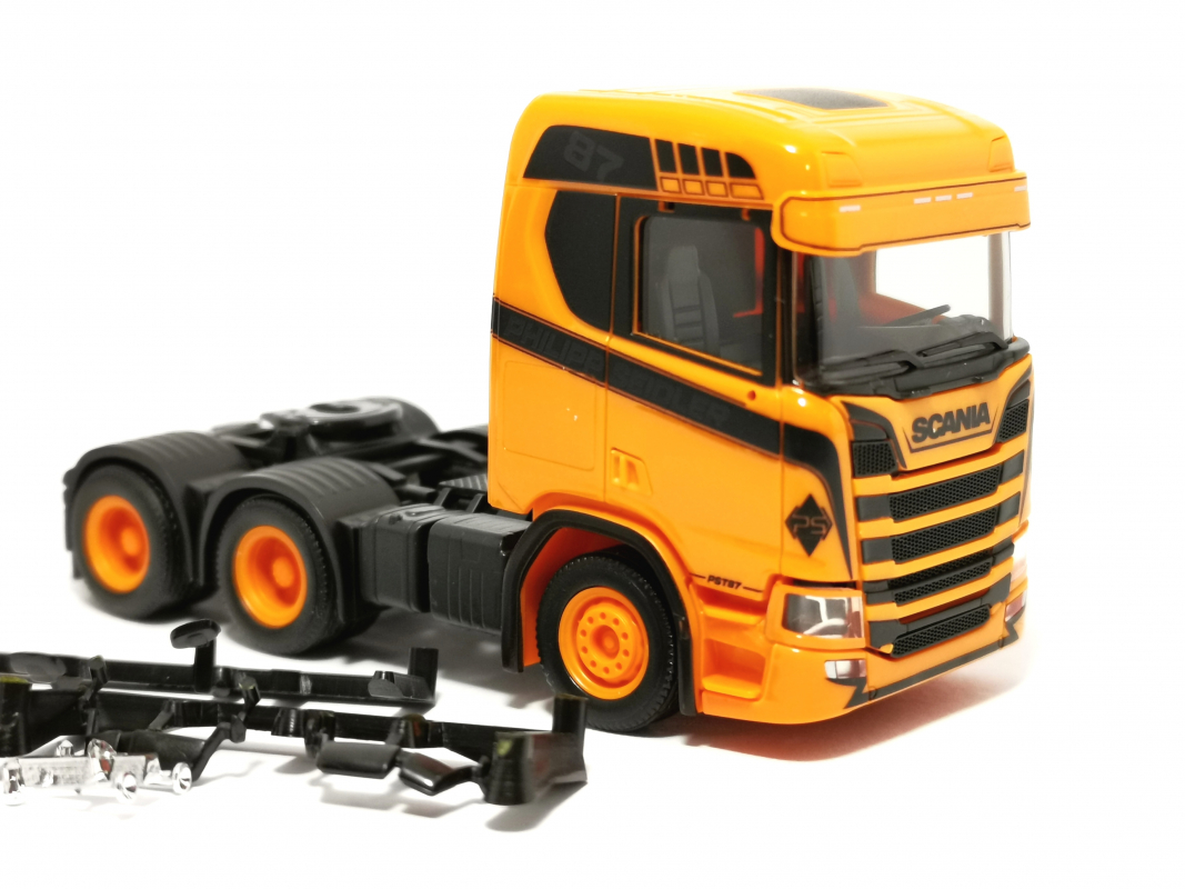 Scania CR 20 ND Zugmaschine 3a "Philipp Seidler" Herpa