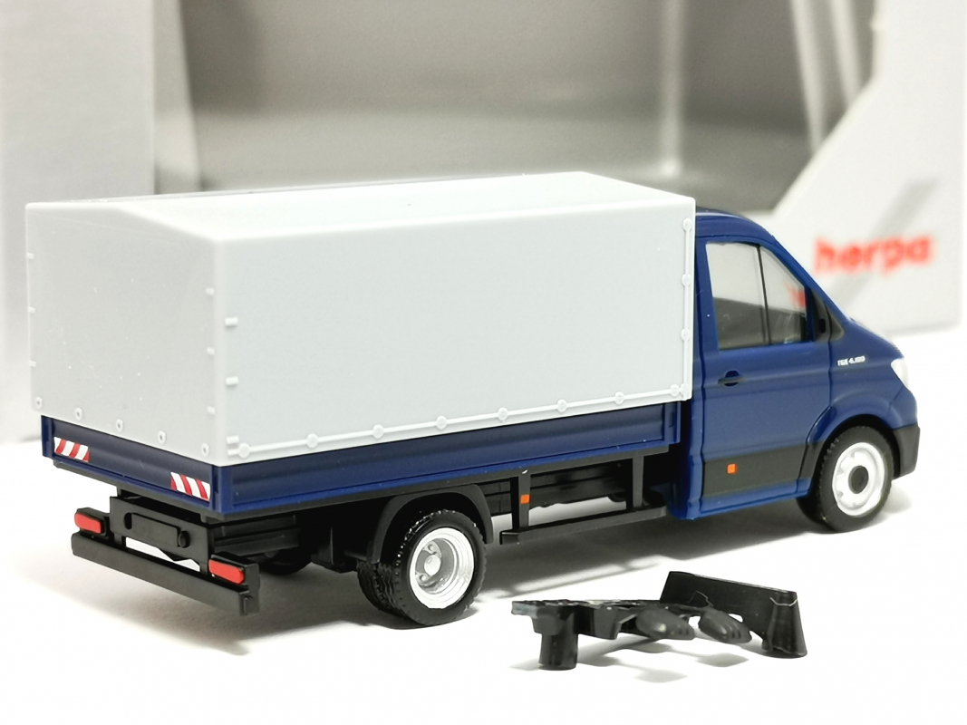 Preview: 932325 Man TGE Einfachkabine, blau Herpa