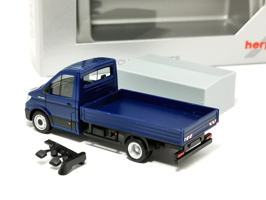 Preview: 932325 Man TGE Einfachkabine, blau Herpa