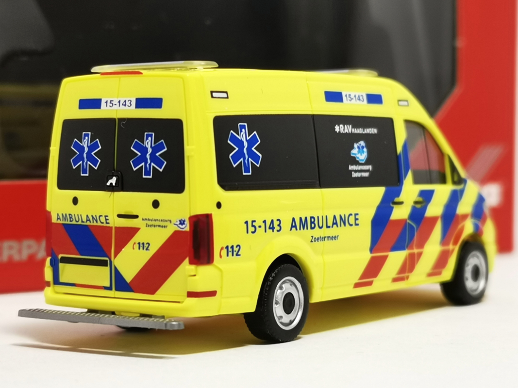 Preview: 098694 MAN TGE Kasten HD "Ambulance 15-143" (Niederlande) Herpa