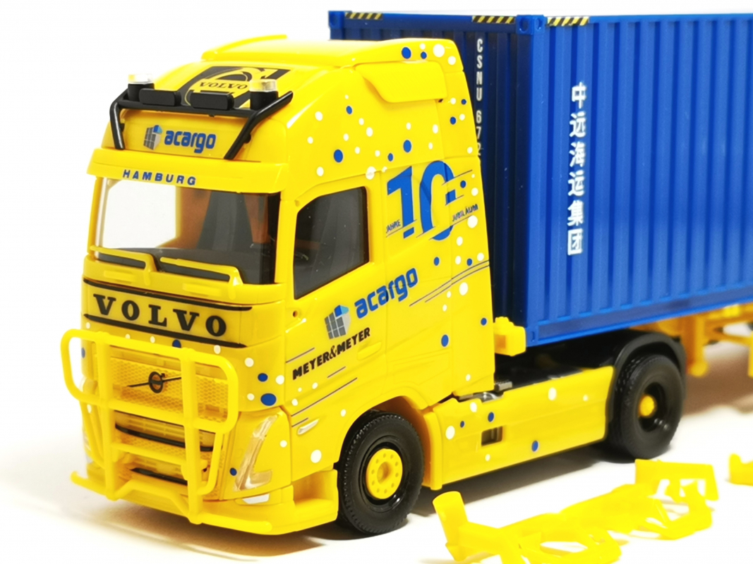 Preview: 319898 Volvo FH GL XL 2020 Container-Sattelzug "Acargo Meyer & Meyer / Cosco" Herpa