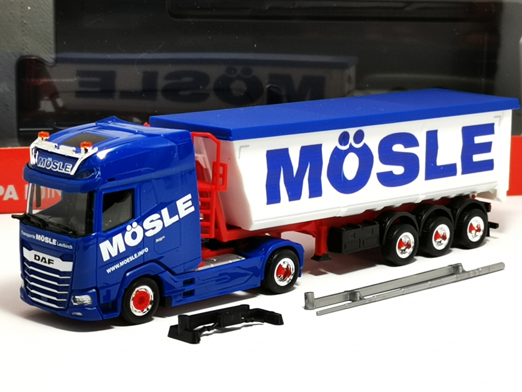 320153 DAF XG+ Stahlmulden-Sattelzug "Mösle" Herpa