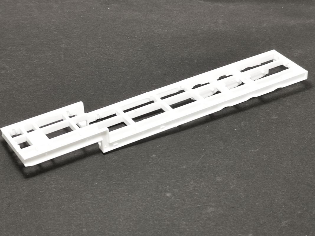 Auflieger Unterbau 14,6cm - weiß Herpa C315