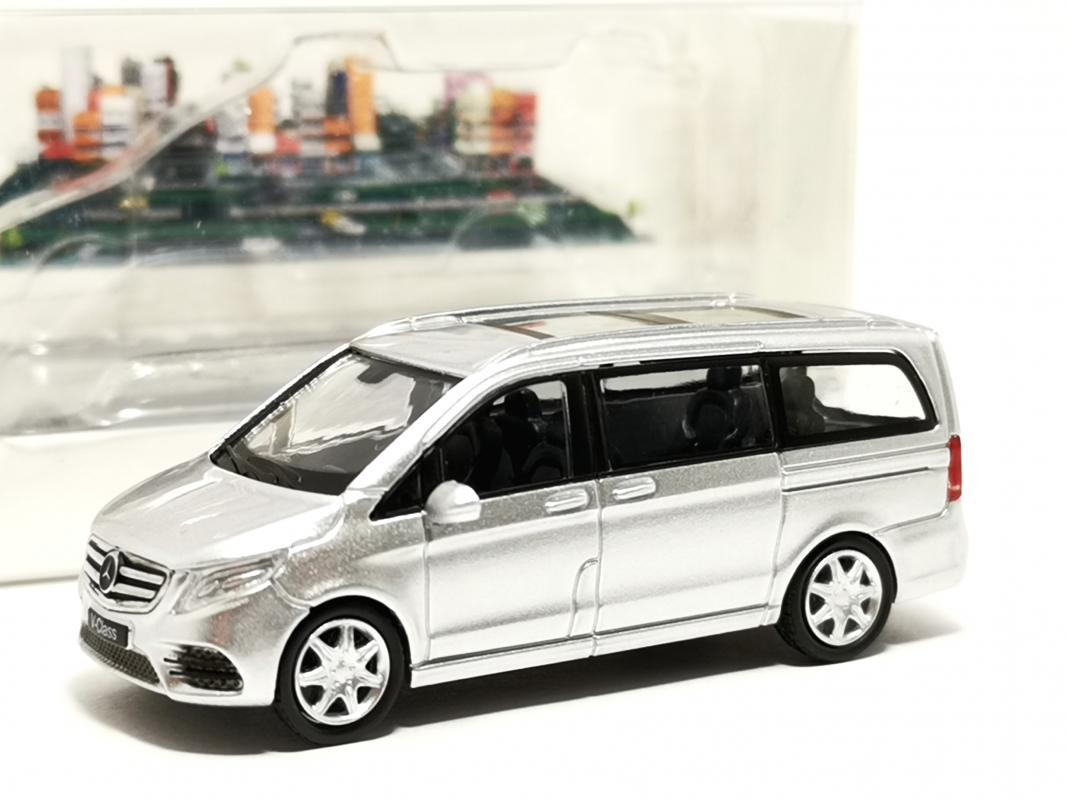 110752 Mercedes-Benz V-Klasse, silber MicroCity