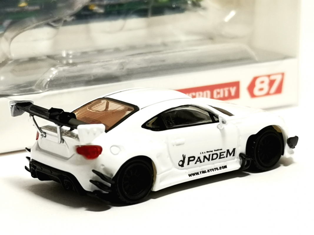 110707 Toyota GT86, weiß MicroCity