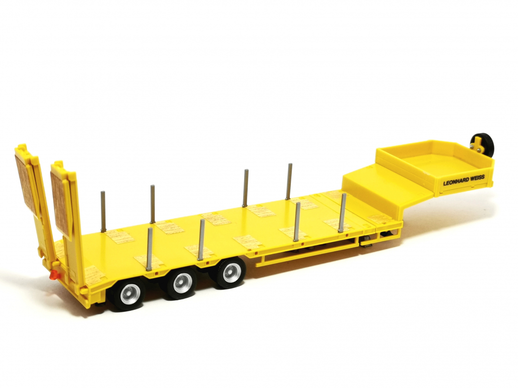 Goldhofer Auflieger 3a "Leonhard Weiss" Herpa