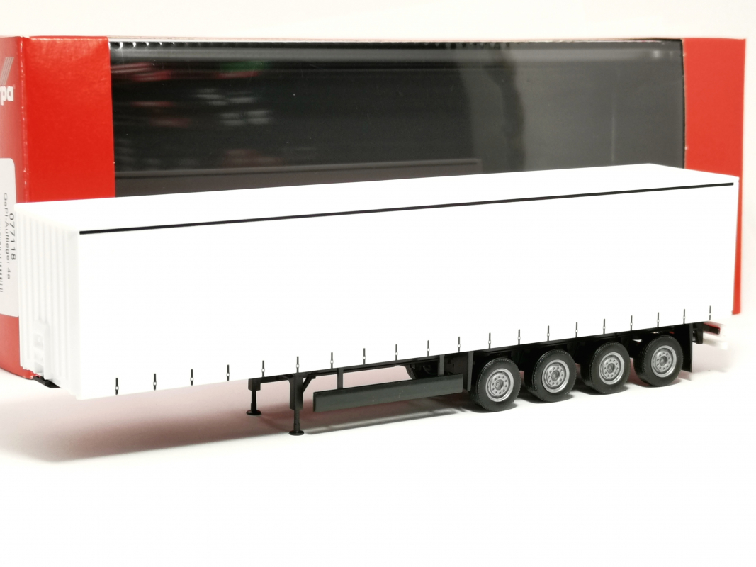 077118 Gardinenplanenauflieger 4achs, weiß Herpa