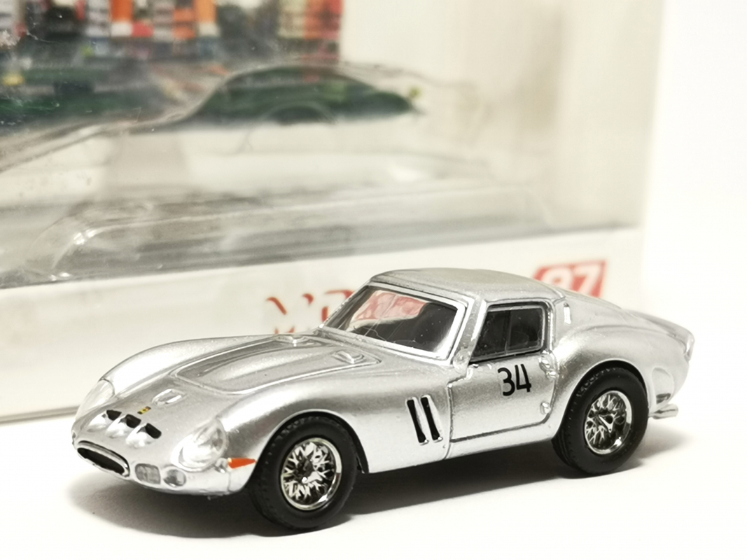 110608 Ferrari 250 GTO 34, silber MicroCity