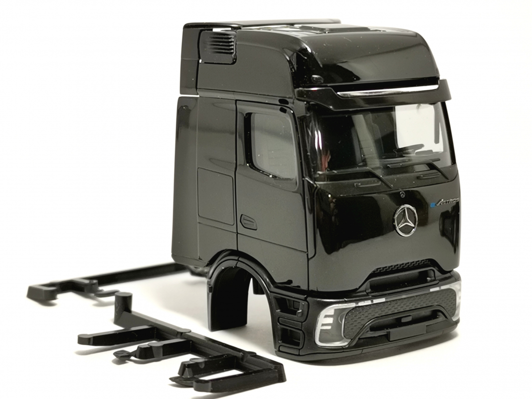 Fahrerhaus eActros Procabin Gigaspace, schwarz Herpa 447