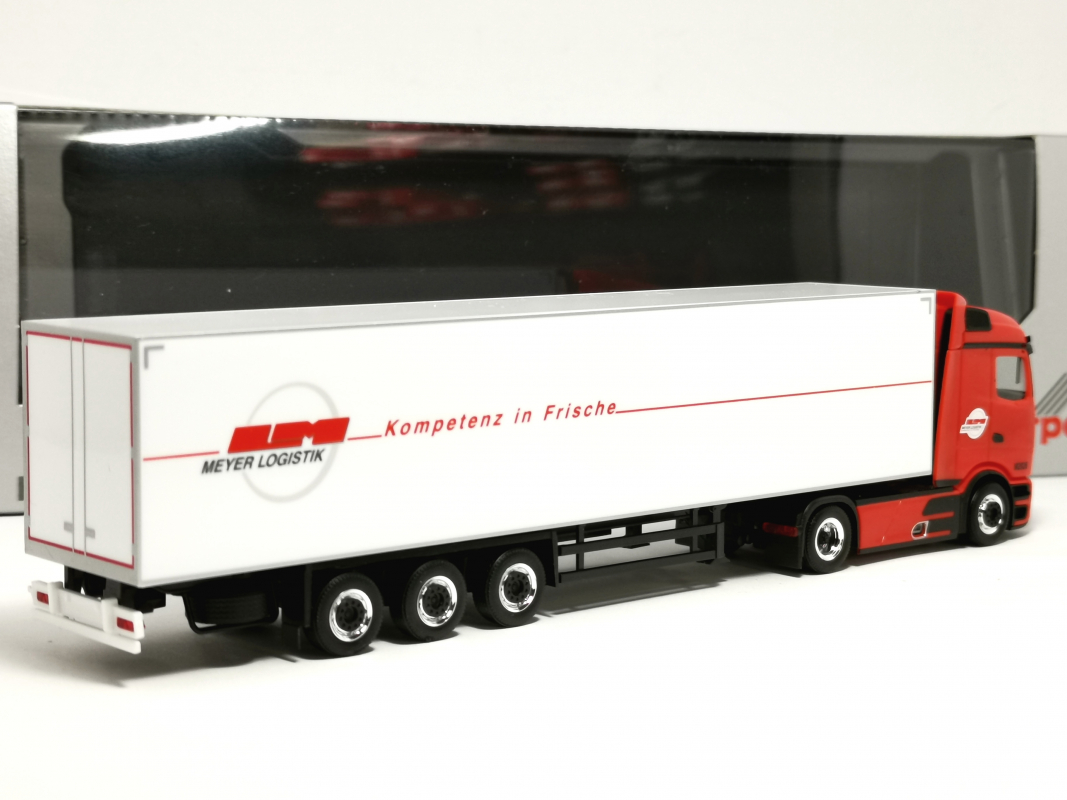 Preview: 962551 Mercedes-Benz Actros L ProCabin Streamspace Kühlkoffer-Sattelzug „Ludwig Meyer“ (Hessen/Friedrichsdorf)