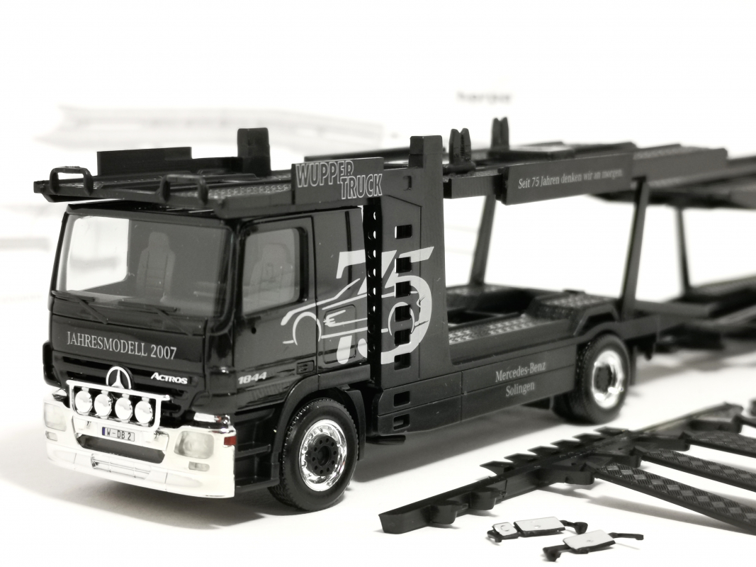 Preview: Mercedes-Benz Actros L 08 Eurolohr Autotransporter "Jahresmodell 2007" Herpa ohne OVP