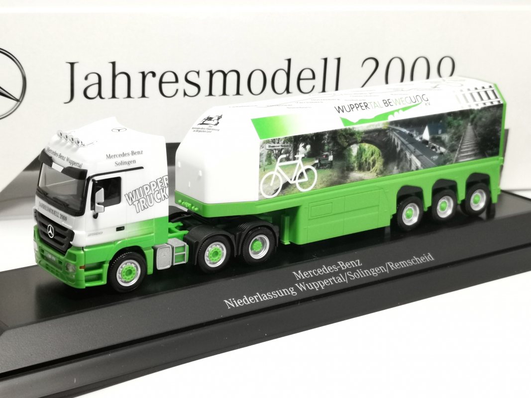Mercedes-Benz Actros LH Glastransporter Sattelzug "Wuppertal Bewegung" Herpa 2009 PC