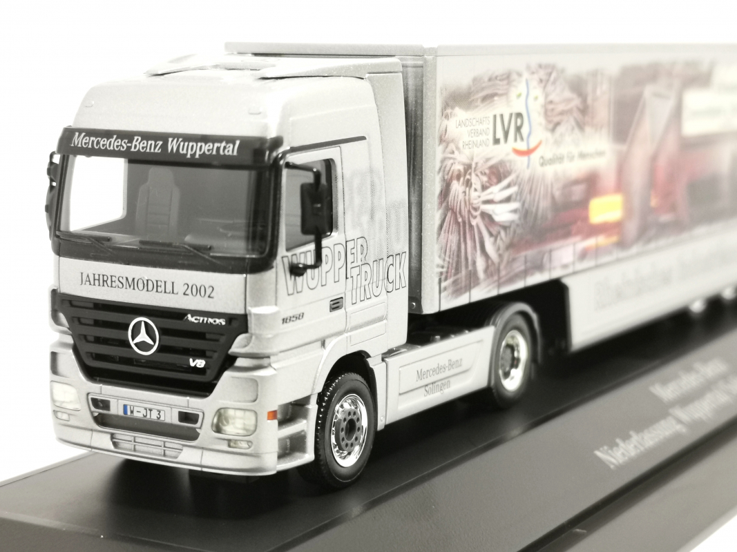 Preview: Mercedes-Benz Actros L Koffer Sattelzug "Industriemuseum Solingen" Herpa 2002 PC