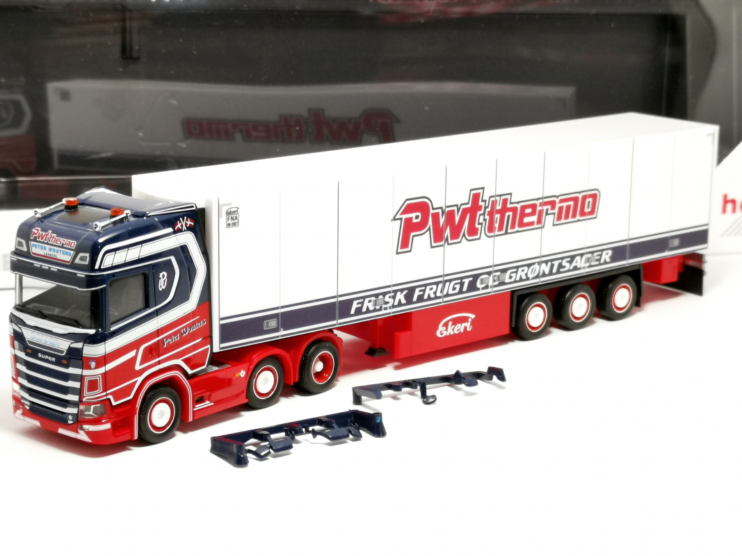 960724 Scania CS 20 HD Kühlkoffer-Sattelzug, "PWT - Peter Wouters" Herpa