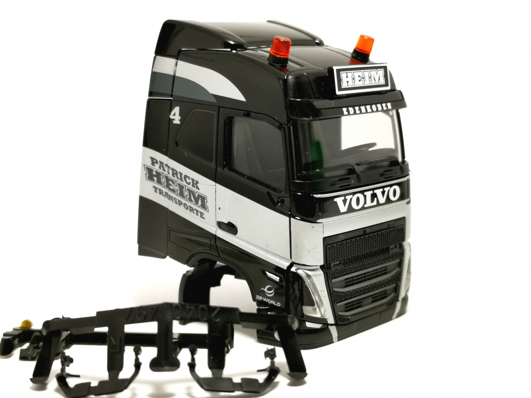 Fahrerhaus Volvo FH GL´20 "Patrick Heim" Herpa 382