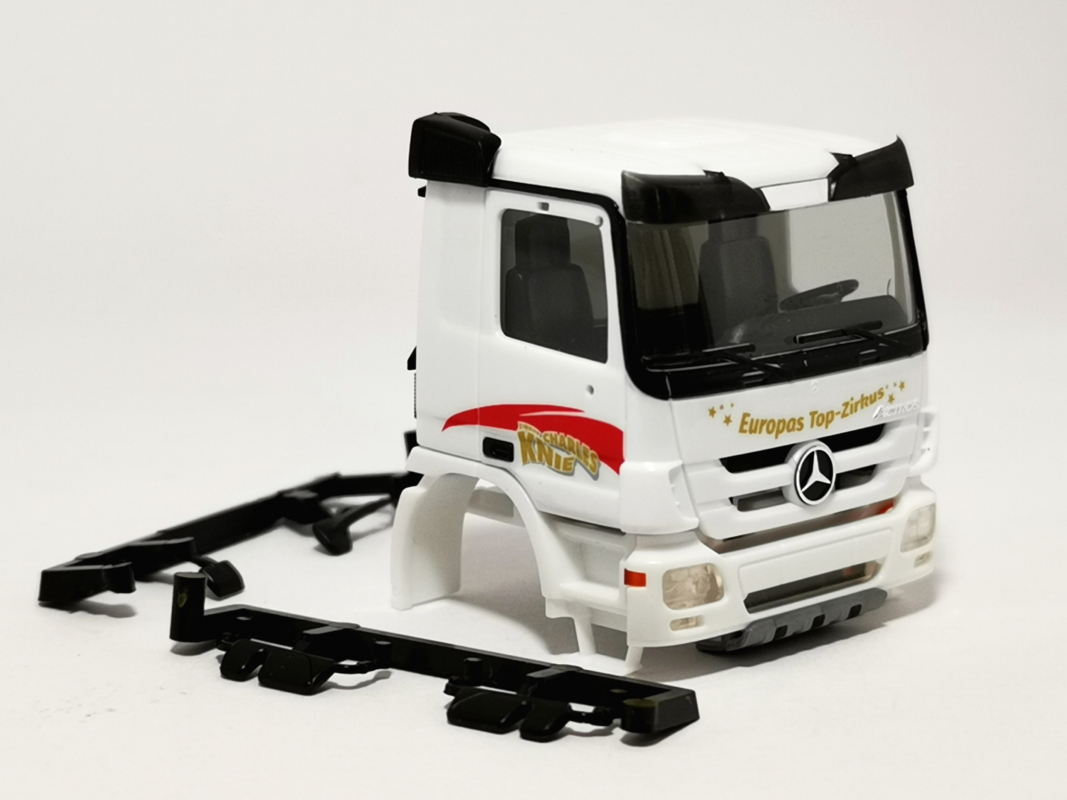 Fahrerhaus Mb Actros M 08 "Circus Charles Knie" Herpa 935