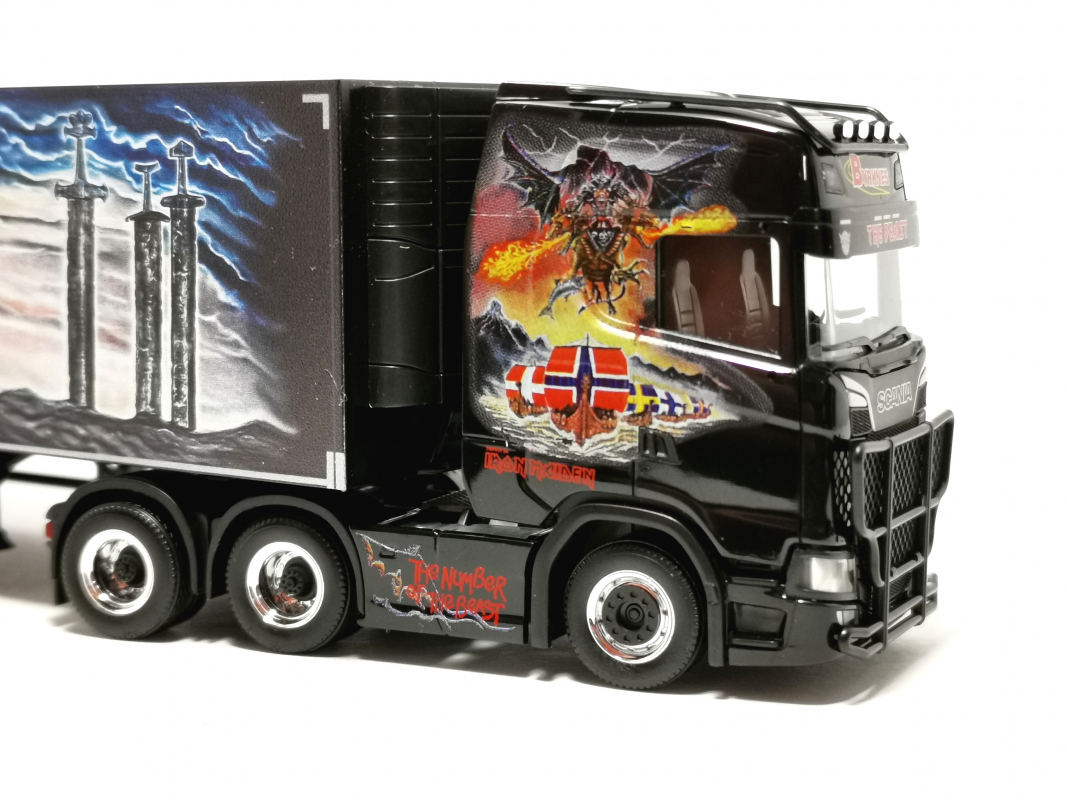 Preview: 321303 Scania CS 20 Hochdach Kühlkoffer-Sattelzug "Byrknes" Herpa